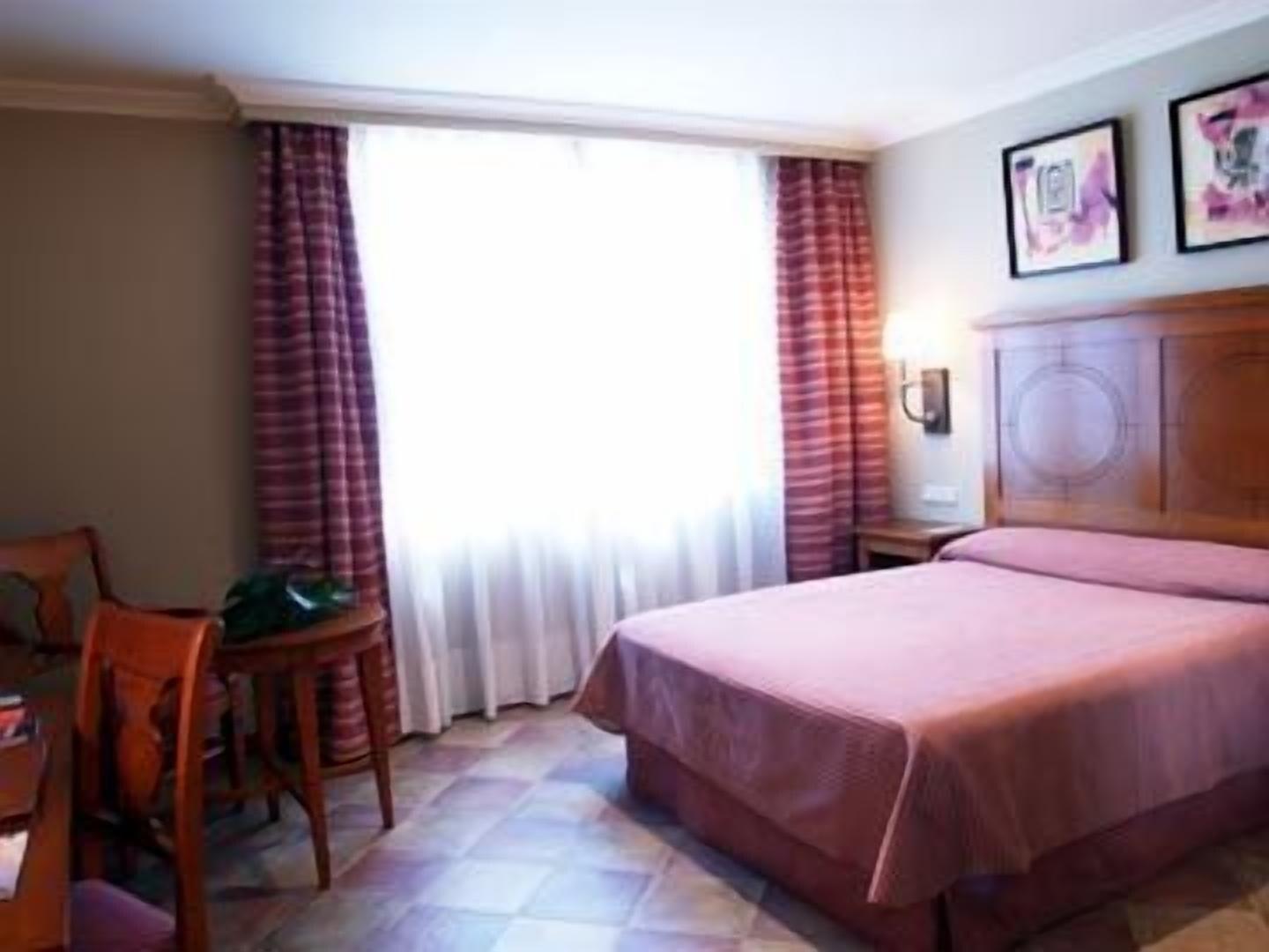 Hotel Pamplona Villava Dış mekan fotoğraf