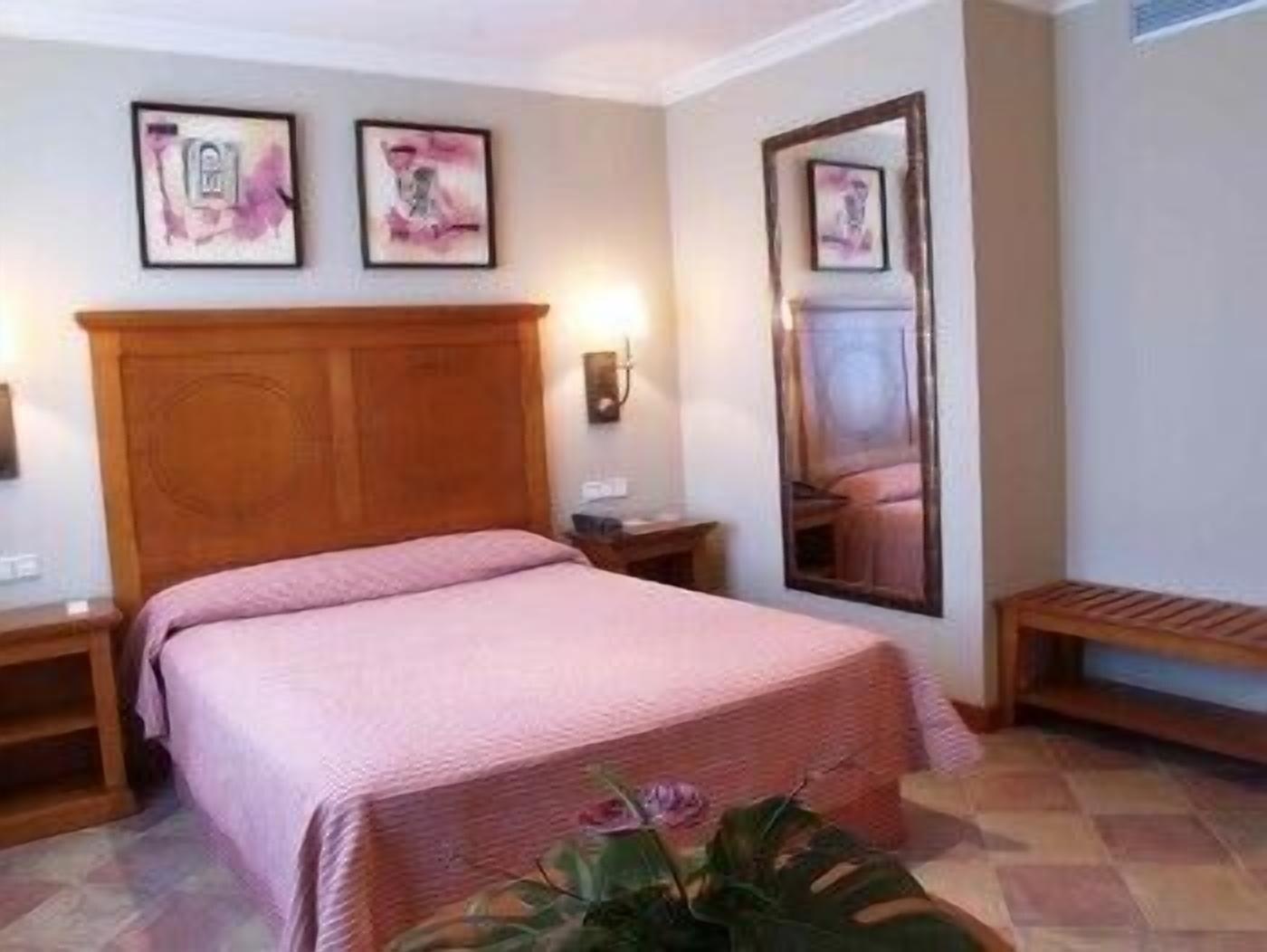 Hotel Pamplona Villava Dış mekan fotoğraf