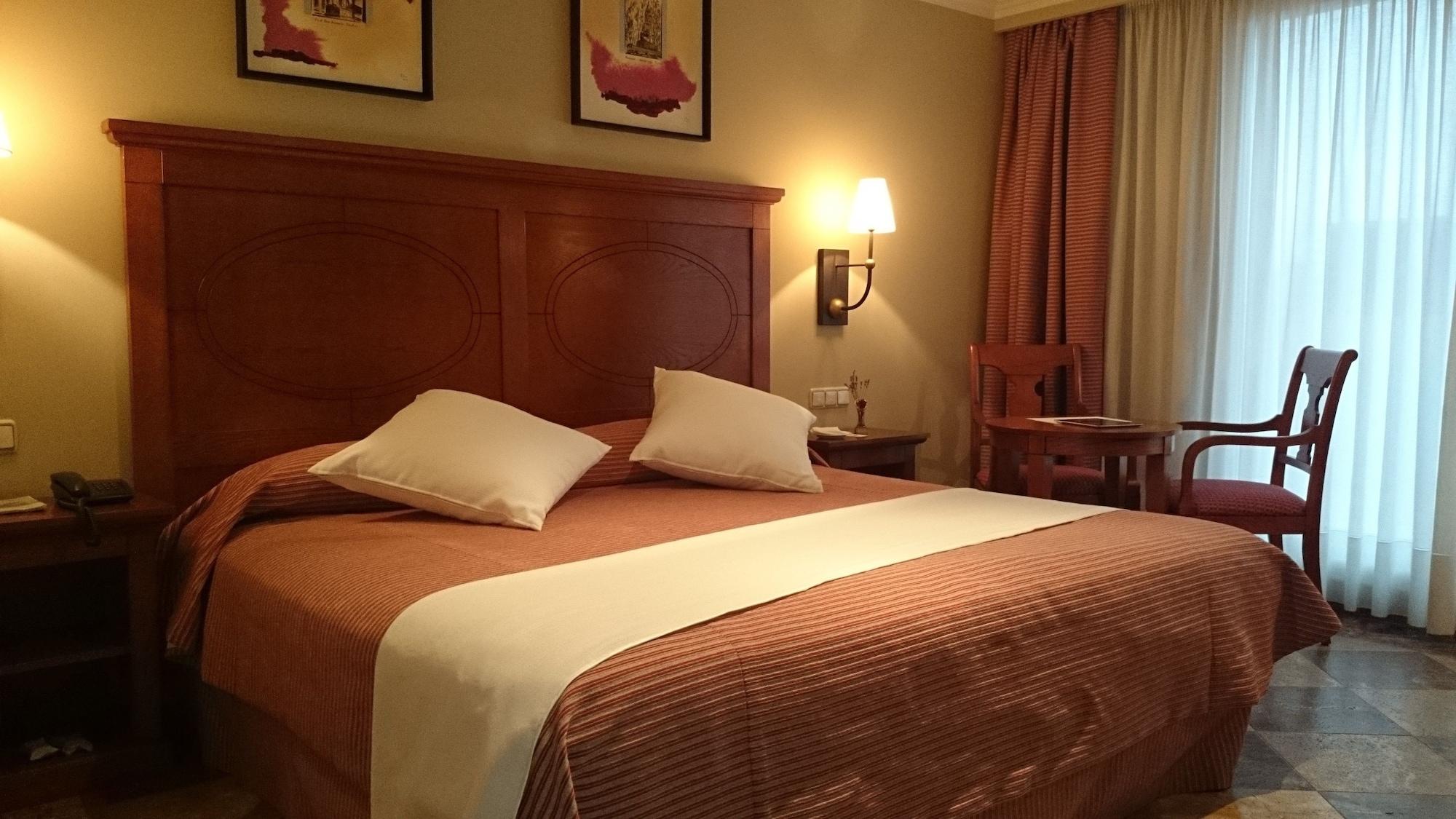 Hotel Pamplona Villava Dış mekan fotoğraf