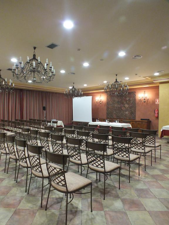 Hotel Pamplona Villava Dış mekan fotoğraf